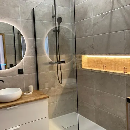 Apartman De Charme Avec Balcon - Le Grand Large